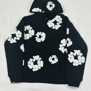 *Brand New* Black Cotton Wreath Denim Tear Hoodie (Size L)